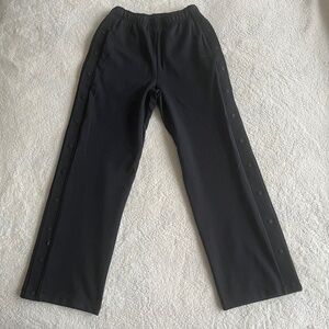 Nike Skims Obsidian Matte Tricot Side Snaps Pants - Size Small